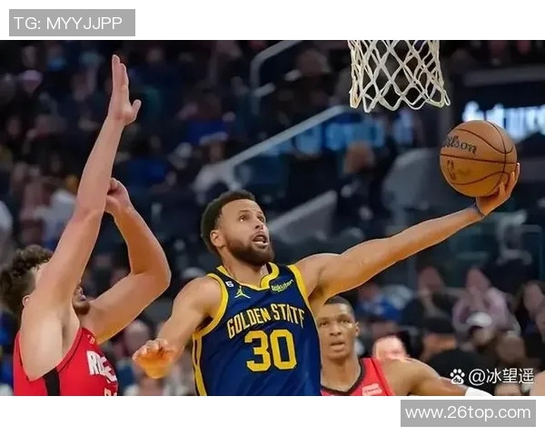 勇士与掘金四月对决精彩回顾与赛季前景分析