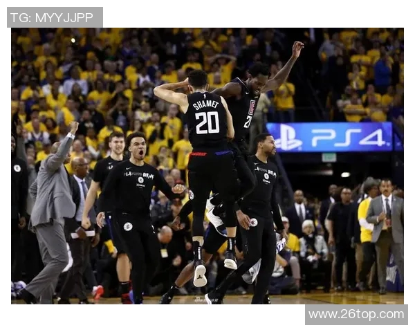 圣特克拉迎战西雅图音响激烈对决引发球迷热情期待