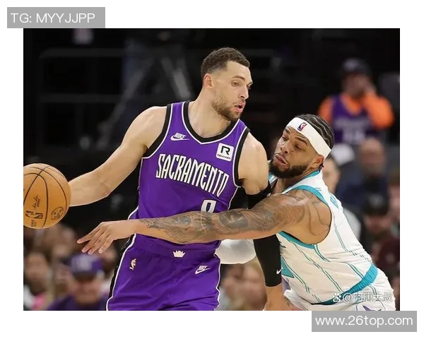 骑士与雷霆激战正酣NBA视频直播精彩瞬间不容错过