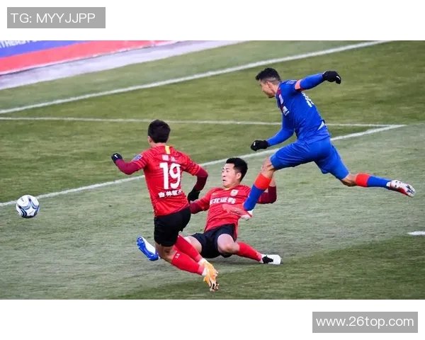 20151017上海申花主场迎战长春亚泰全力争胜的激烈对决 20151017上海申花主场迎战长春亚泰全力争胜的激烈对决